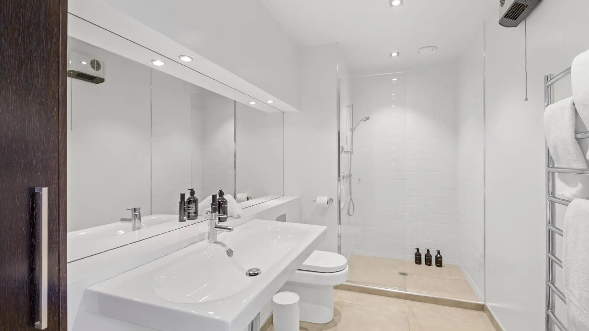 度假居 基督城Holly Road Executive Townhouse别墅